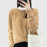 Lyxandria | Comfortable Cardigan
